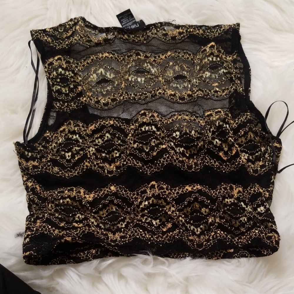Crop Top - Picture 2 of 2
